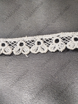 White circular mesh flower pattern GPO Lace Trim